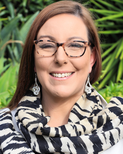 Miss Angela Oldfield